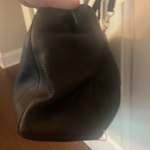 Tory Burch black leather bag with gold chain and leather shoulder straps - Picture 3 of 6